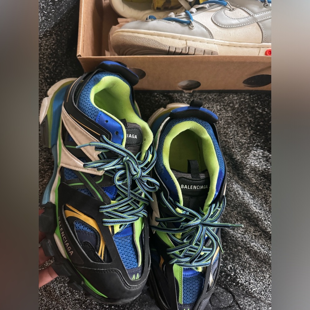 Balenciaga SNEAKERS